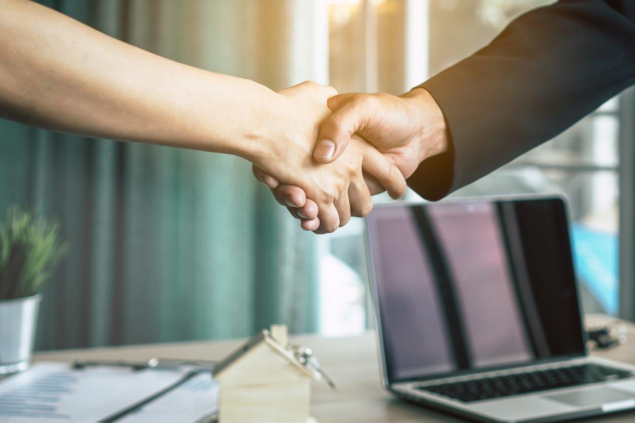 Manage relationships with suppliers