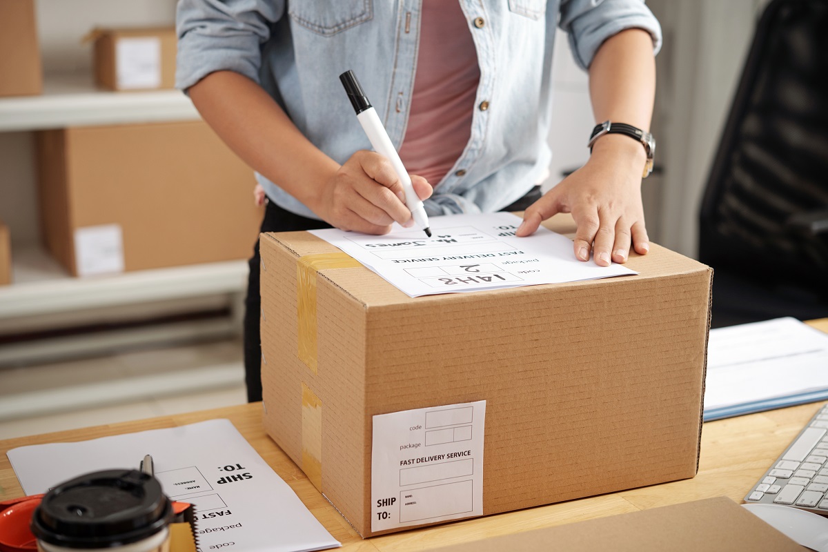 Writing address on box